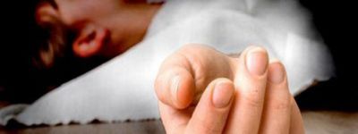 আশুলিয়ায় বৈশাখী পোশাক না পেয়ে কিশোরীর আত্মহত্যা