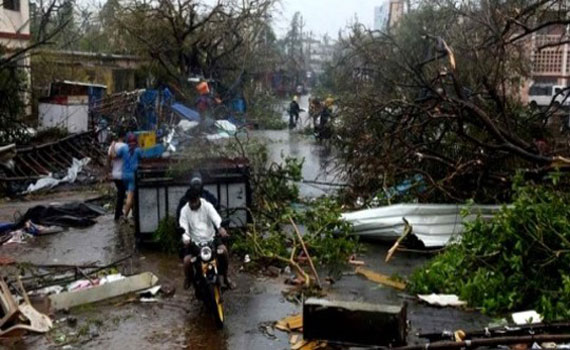 বিবিসির প্রতিবেদন মাটিতে নেমে দুর্বল হলো ফণী; নিয়ে গেল ১৩টি প্রাণ